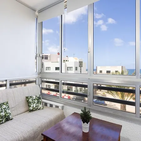 Home2book Bright Sea Views, 아파트