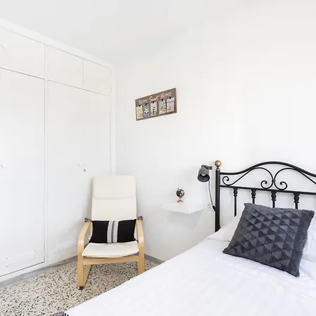 Home2book Bright Sea Views, 아파트 *
