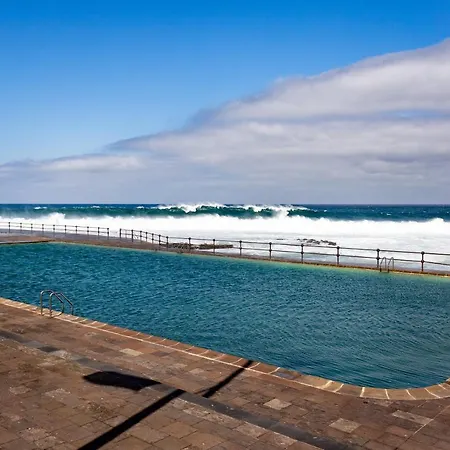 Home2book Bright Sea Views, *